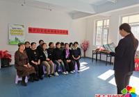園錦社區開展“維護婦女權利 構建和諧家庭”主題維權宣傳活動