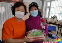 延春社區(qū)婦聯(lián)攜手延邊朝鮮族女性發(fā)展促進(jìn)會(huì)開展孤老母親慰問活動(dòng)